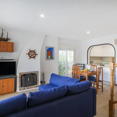 213 Holiday home *